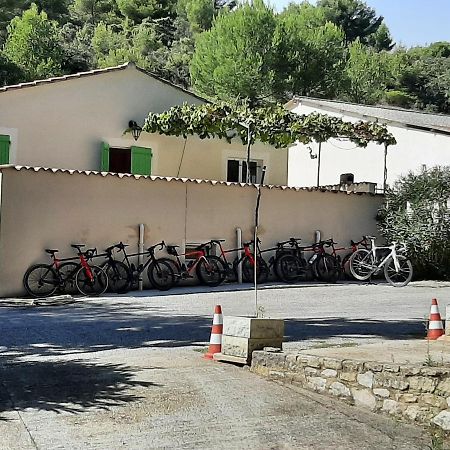 Les Cigales Du Ventoux Le Barroux Exterior foto